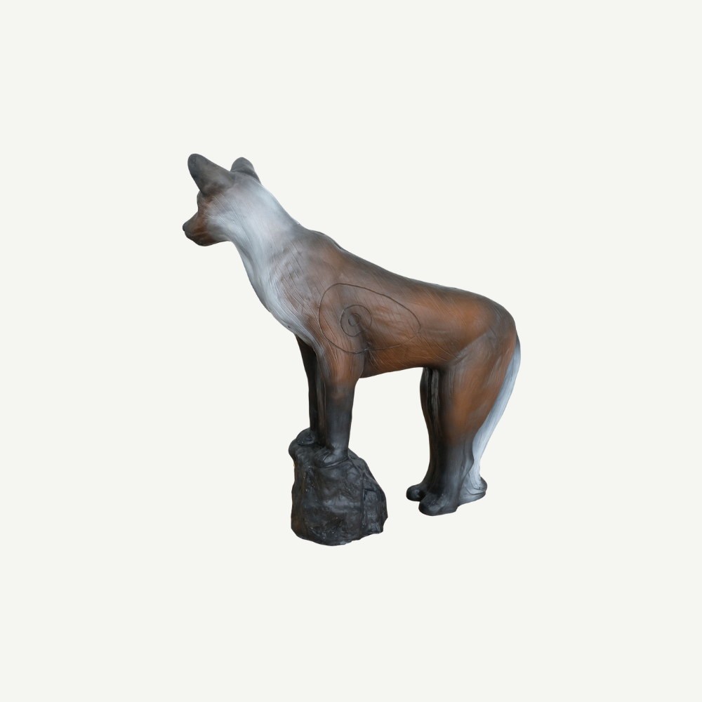 Leitold Wolf auf Stein