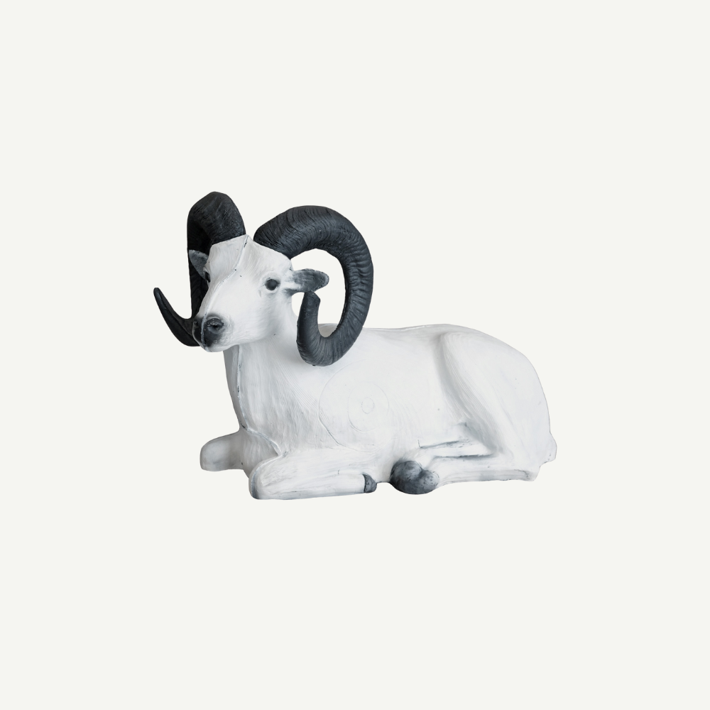 Leitold Dallschaf liegend