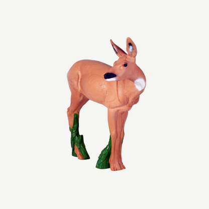 IBB 3D Tier Rehgeiß nach rechts schauend